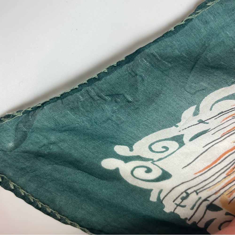 Vintage Silk Scarf Floral FLAWS Green Cream Retro Square Border Women Autumn‎ - Picture 13 of 16